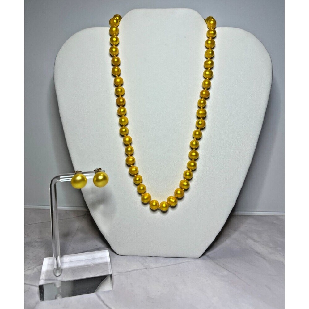 Gold Natural Freshwater Pearls Necklace & Earring Set, (0102)